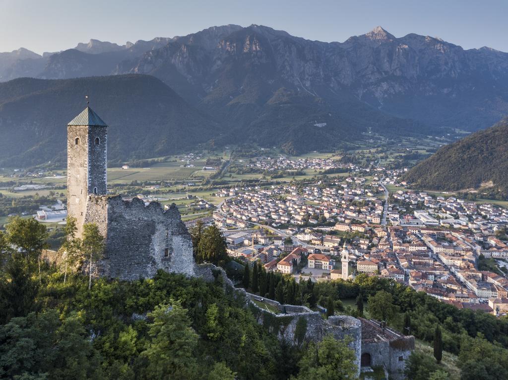 ホテル San Giorgio Borgo Valsugana エクステリア 写真